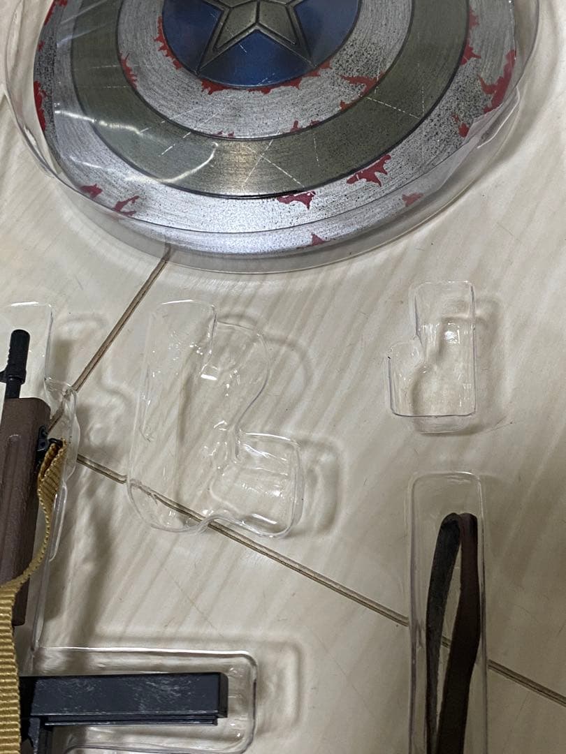 ホットトイズ 『キャプテン・アメリカ/ザ・ファースト・アベンジャー』　1/6