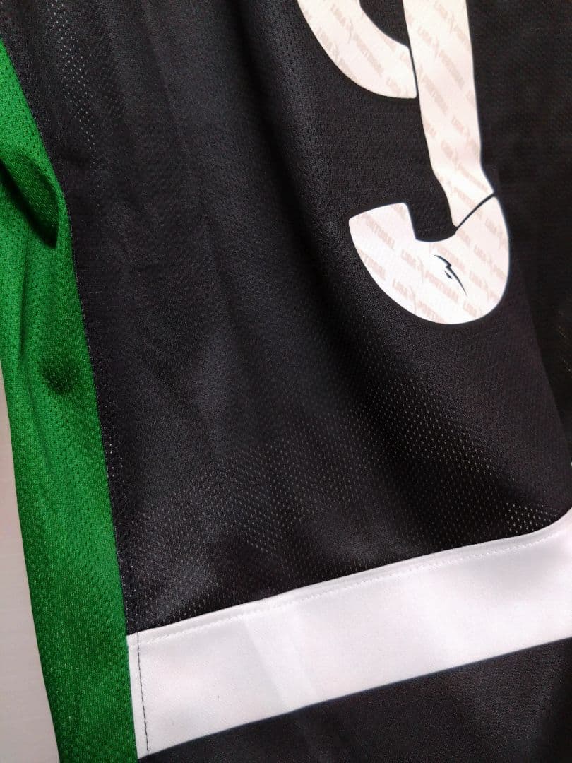 スポルティング　 新品タグ付きユニフォーム　ヨケレシュ