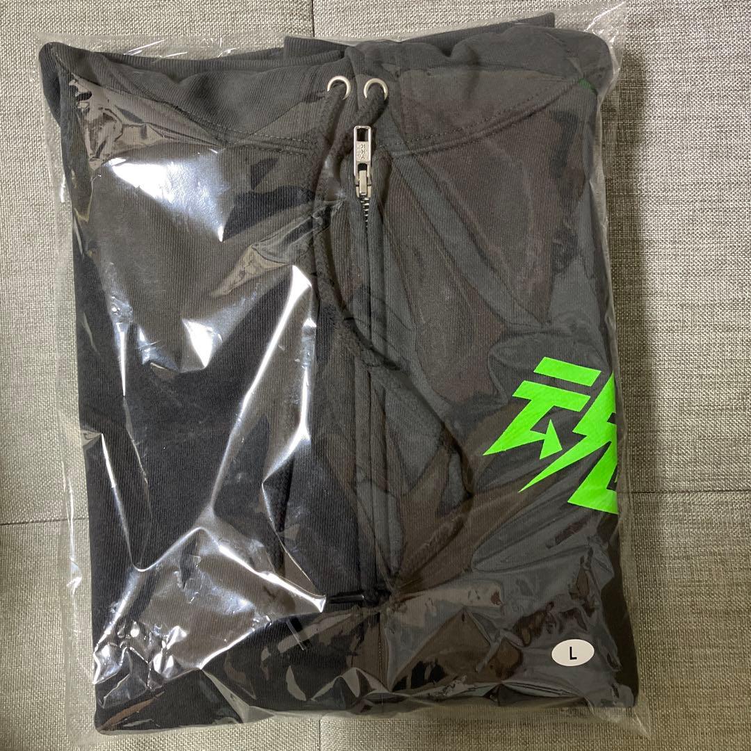 グループ魂　フルジップパーカー　スミクロ Lサイズ