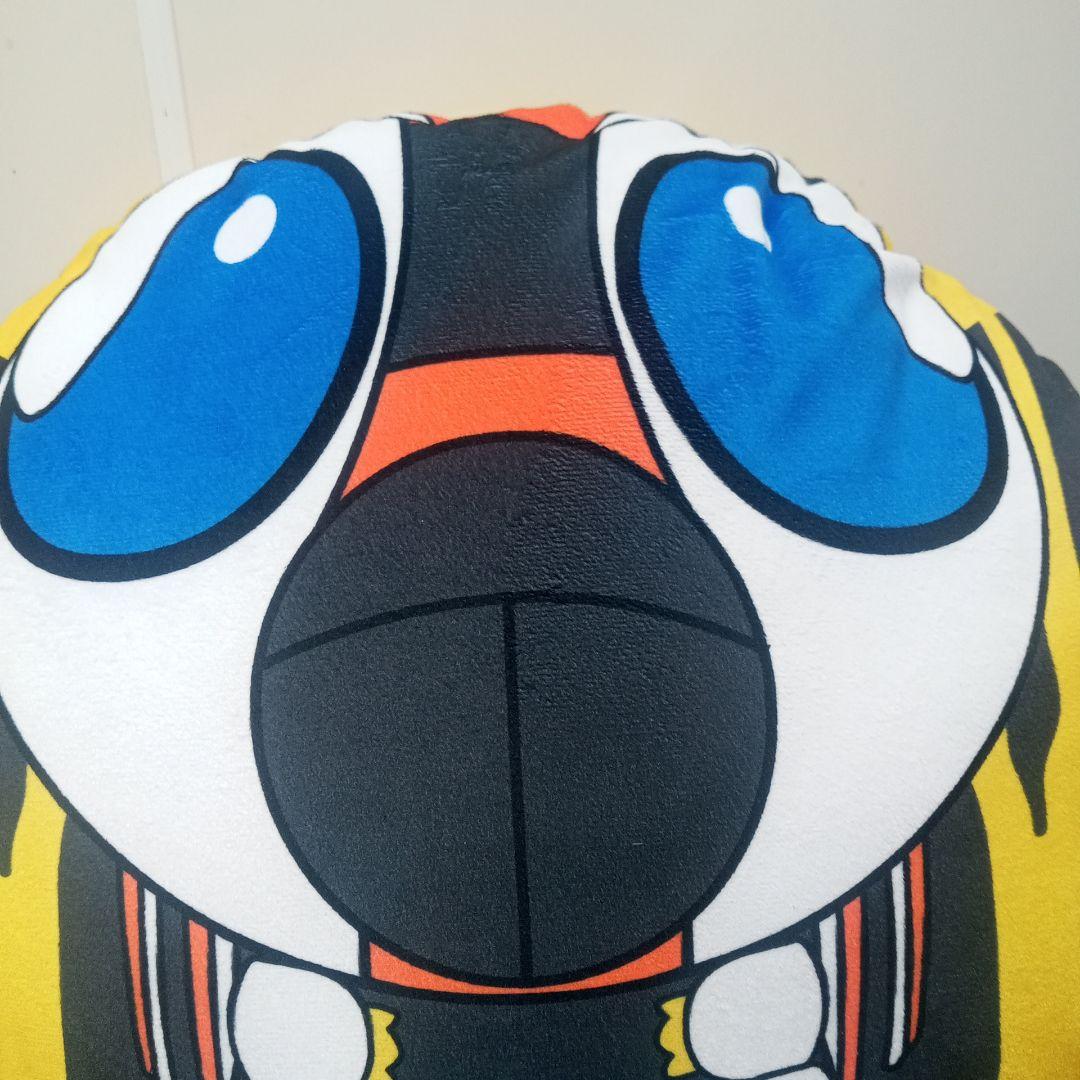 ゴジラ モスラ デザインの円形クッション