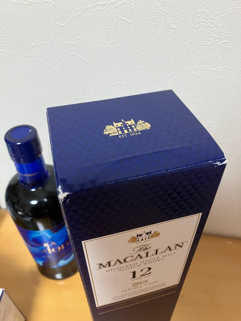 マッカラン　ダブルカスク12年 1本　　　　　　　ニッカセッション 1本