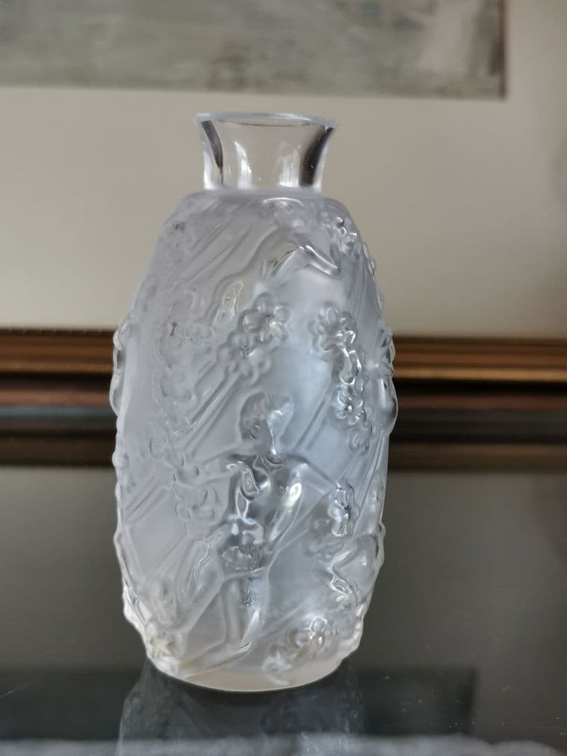 アンティーク ラリック ８人のファム 裸婦 巫女像花瓶 パヒュームガラスボトル