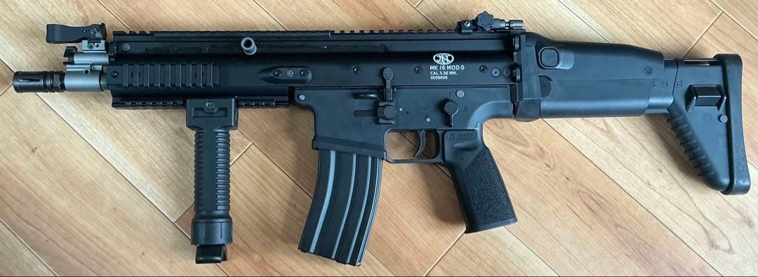 東京マルイ　SCAR-L