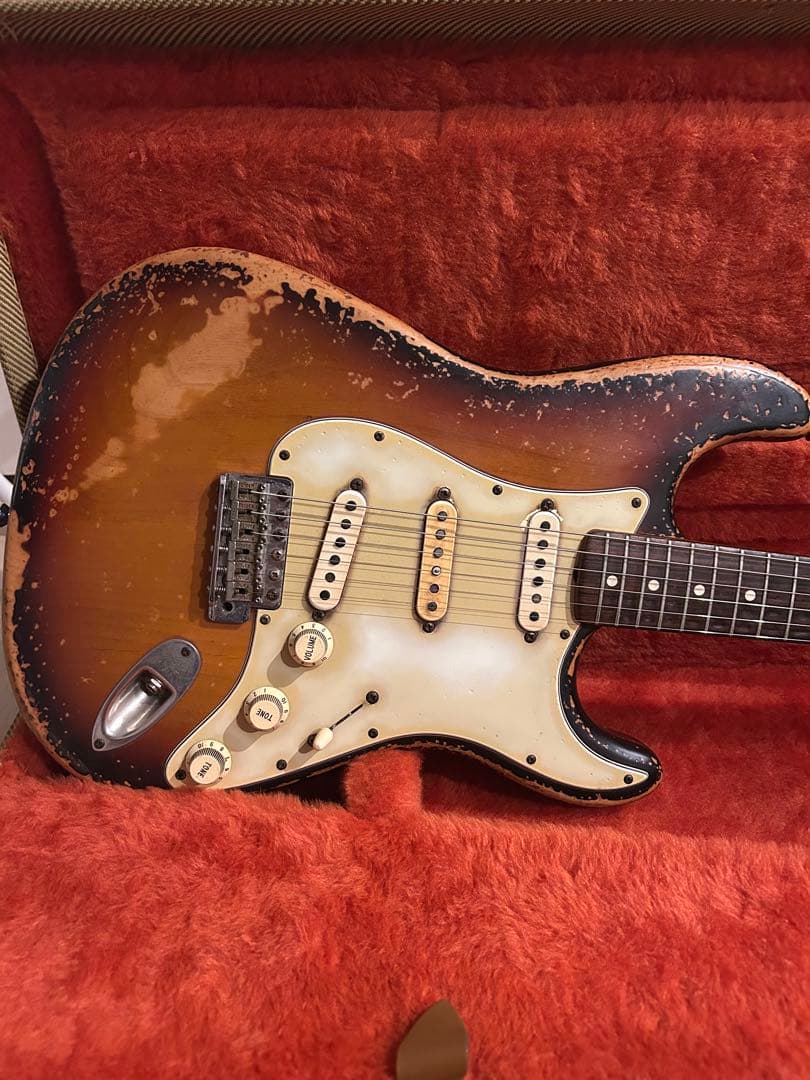 ギター Fender American Vintage Stratocaster