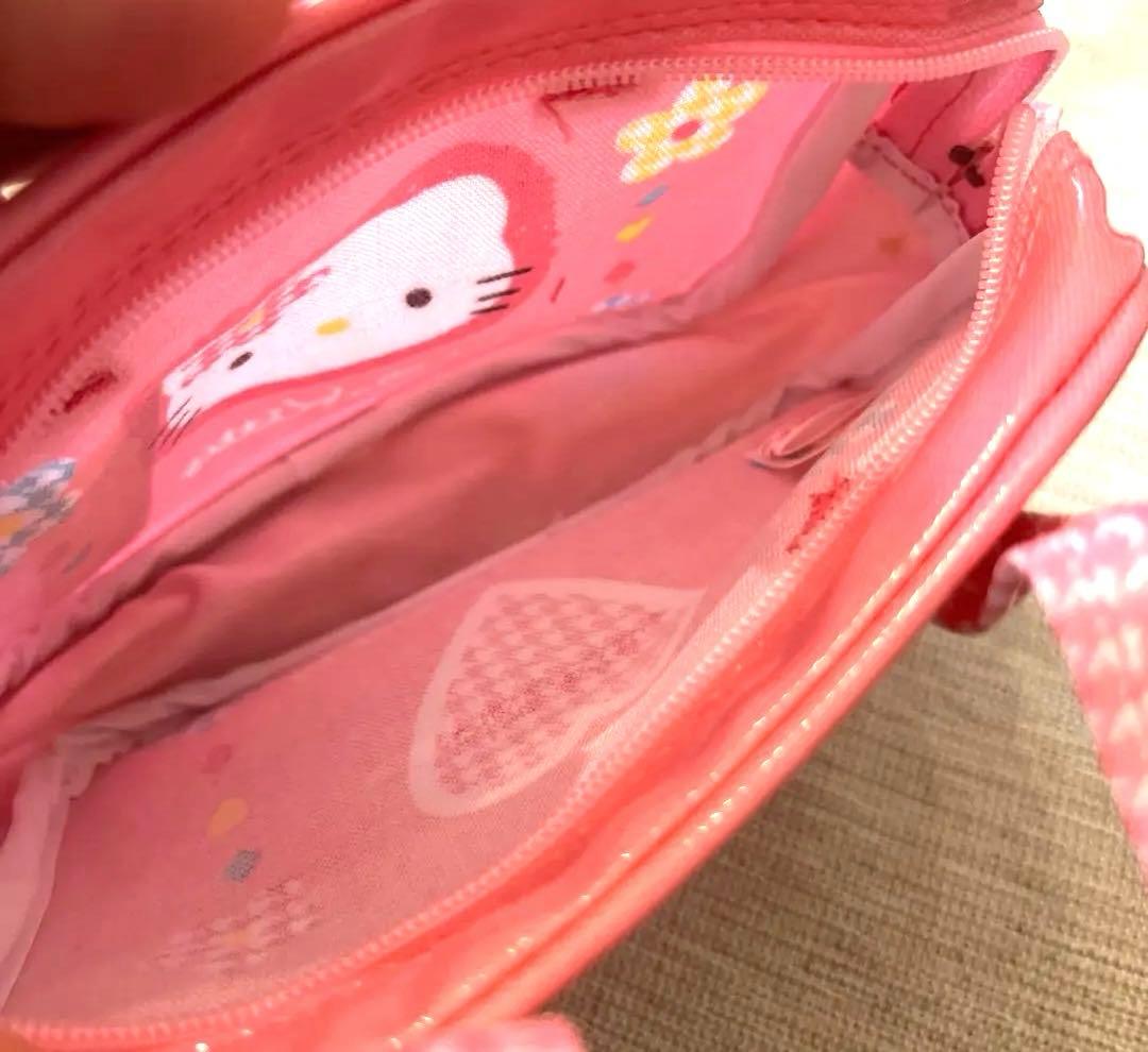 新品未使用タグ付き希少‼️1997年製‼️ハローキティ　カオハナラミネートミニバッグ