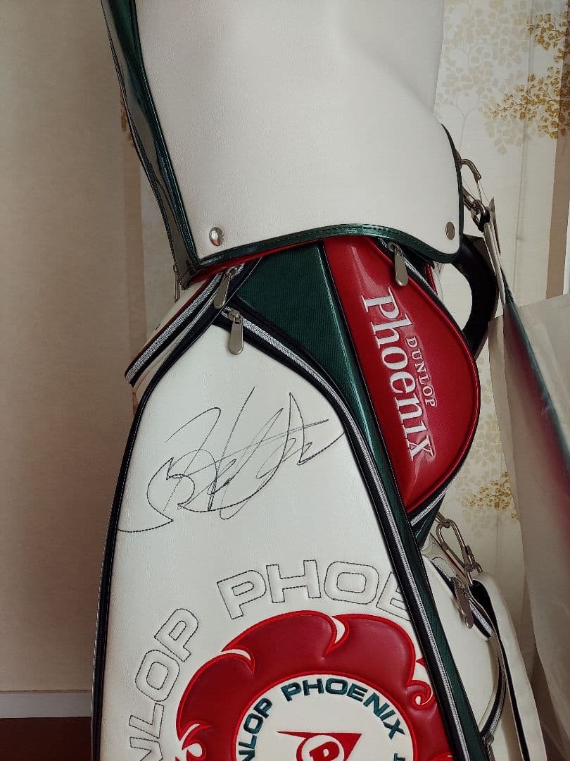 松山英樹　サイン入り優勝記念限定キャディバッグ