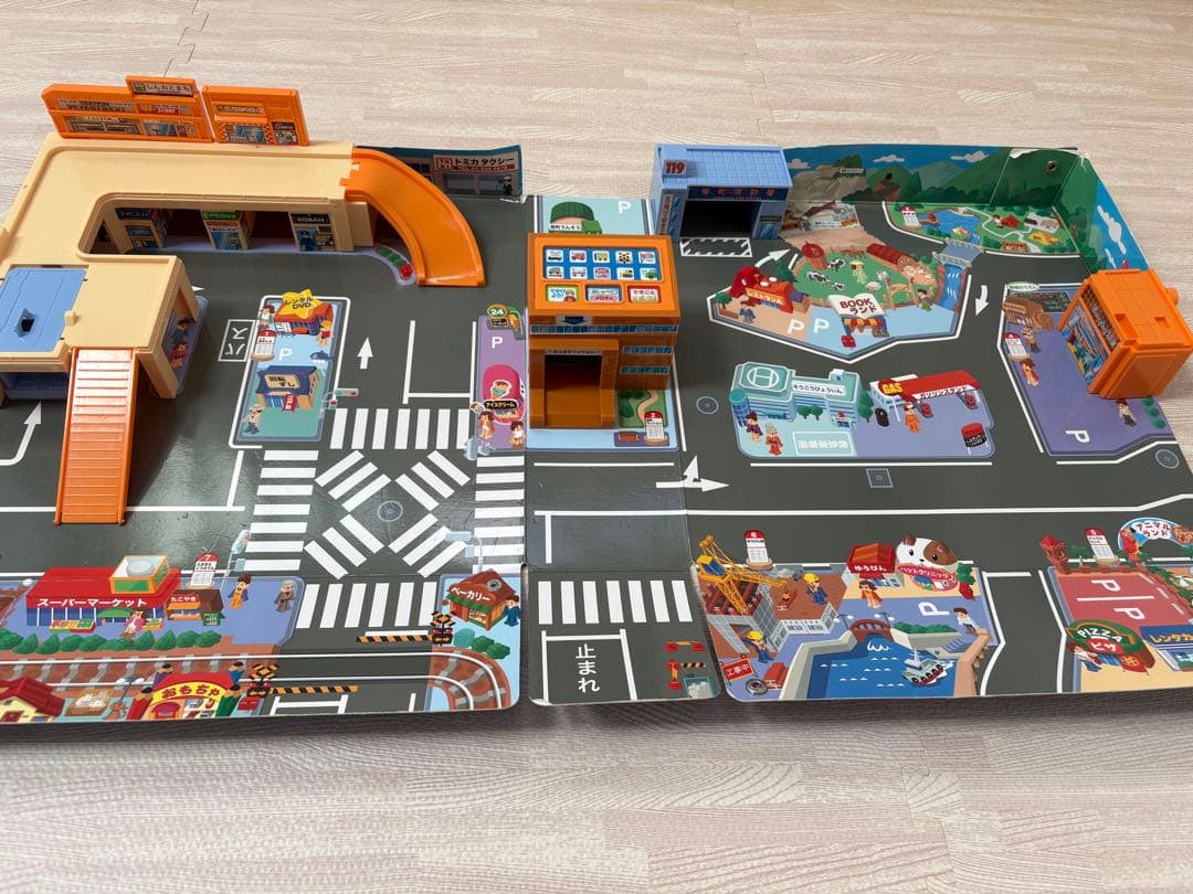 【お値打ち】トミカ スライダーパーキング50 他　4点セット販売