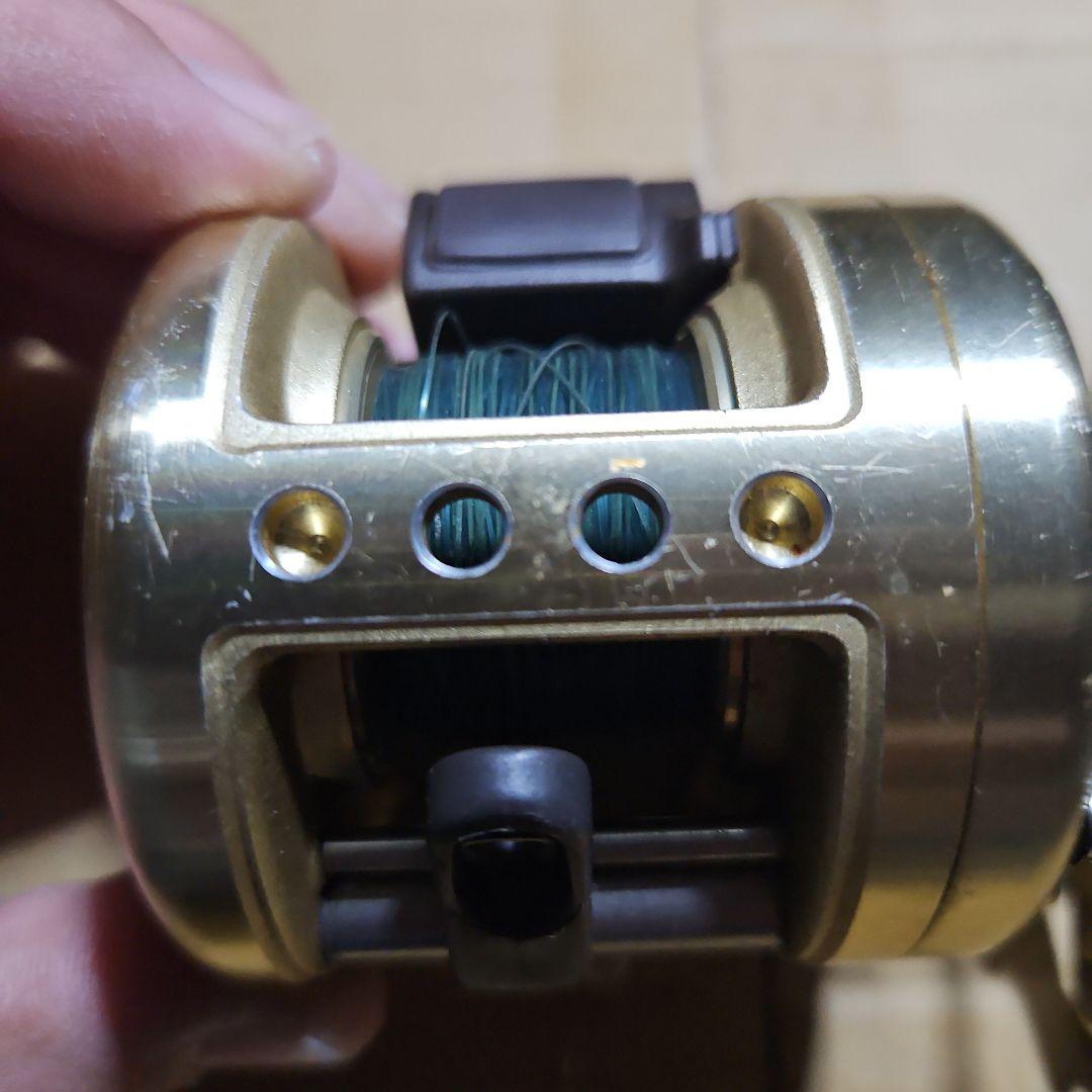 v*e様 SHIMANO CALCUTTA リール ゴールド