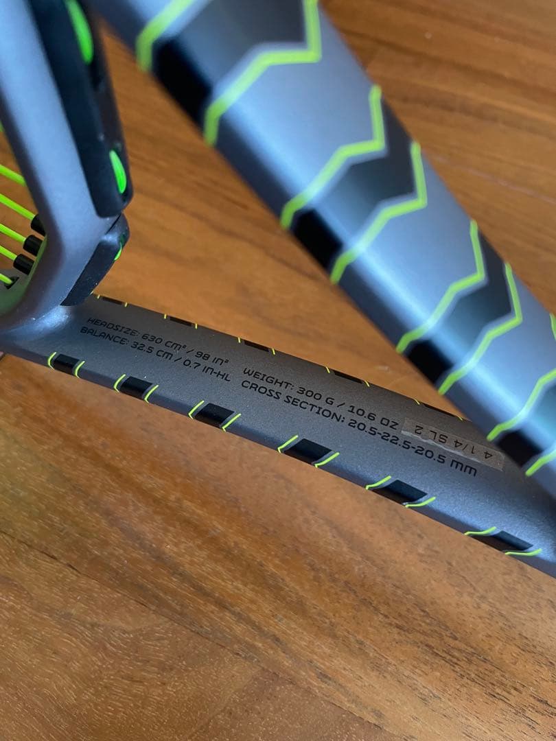 Volkl フォルクル テニスラケット ボストラ V10