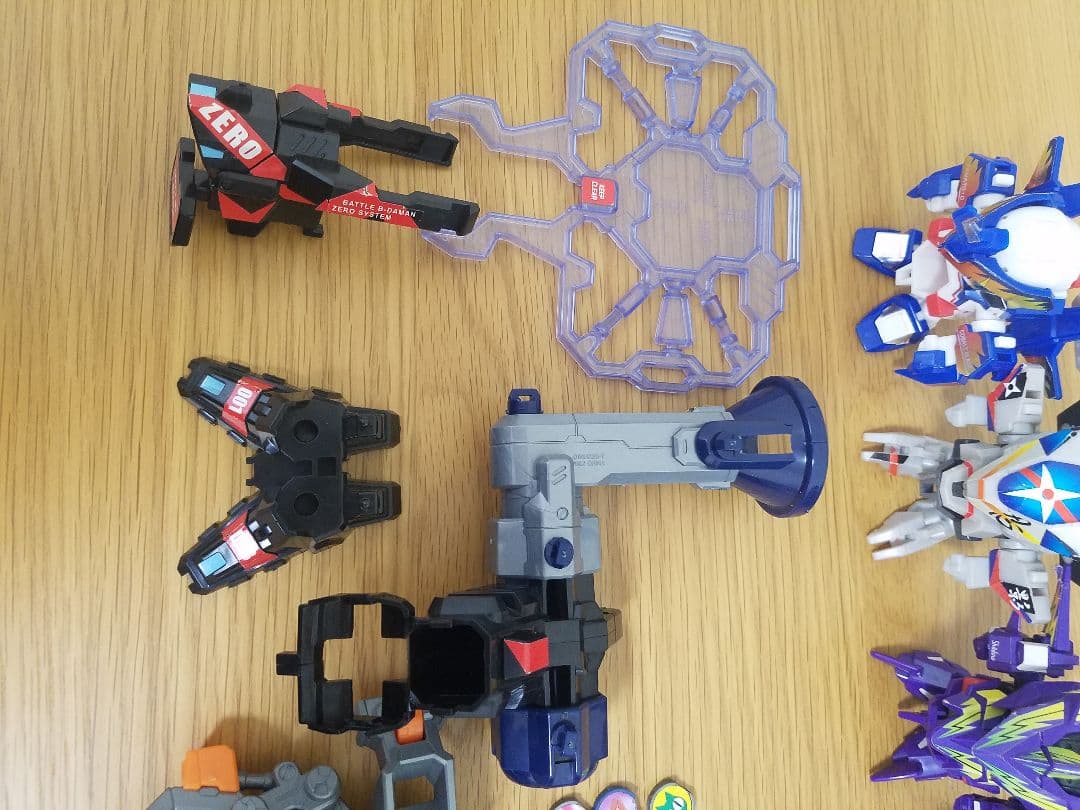 バトルビーダマン　5体セット　カスタムパーツ付き