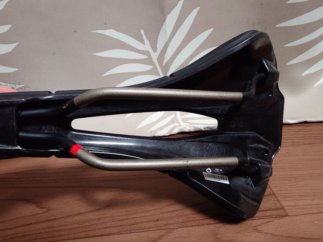 Prologo Scratch M5 ブラックサドル