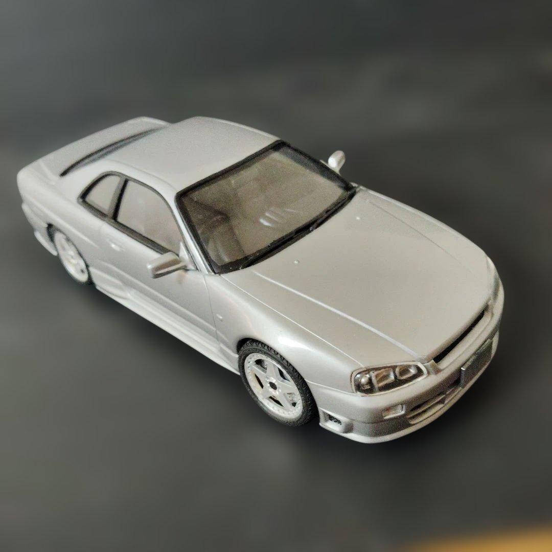 フジミ 1/24 絶版R34スカイラインニスモ 完成品 走り屋 シャコタン