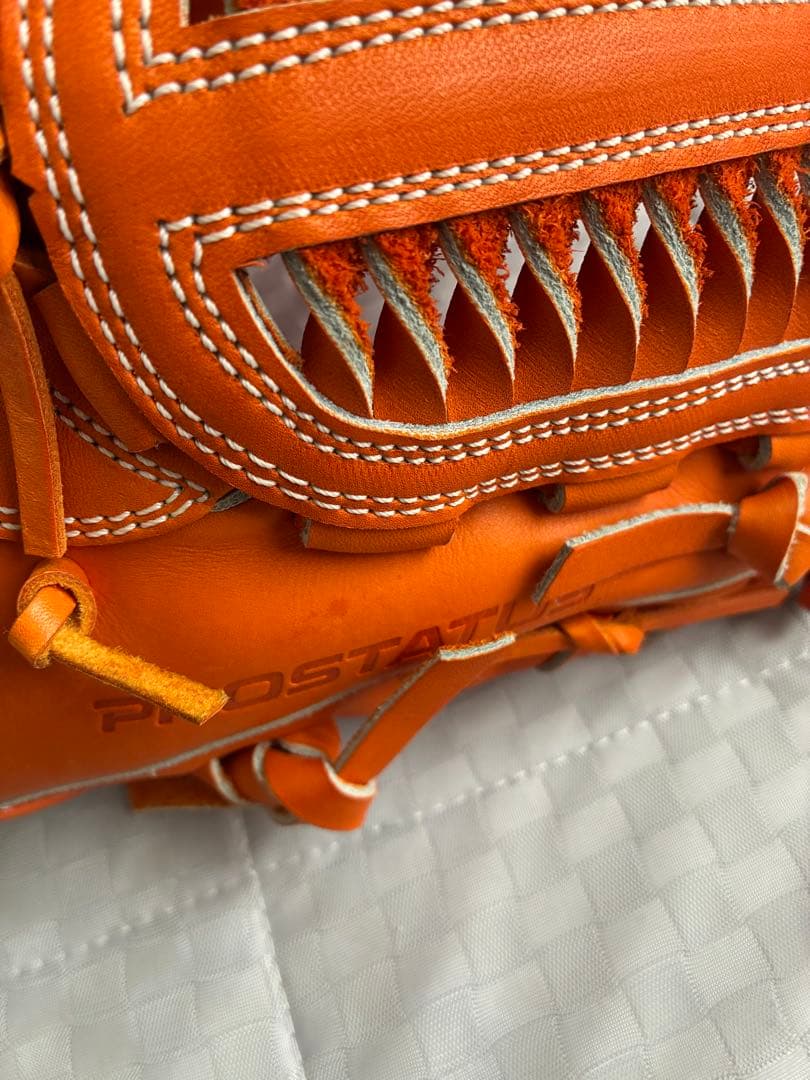 プロステイタス オーダーグラブ 内野手用