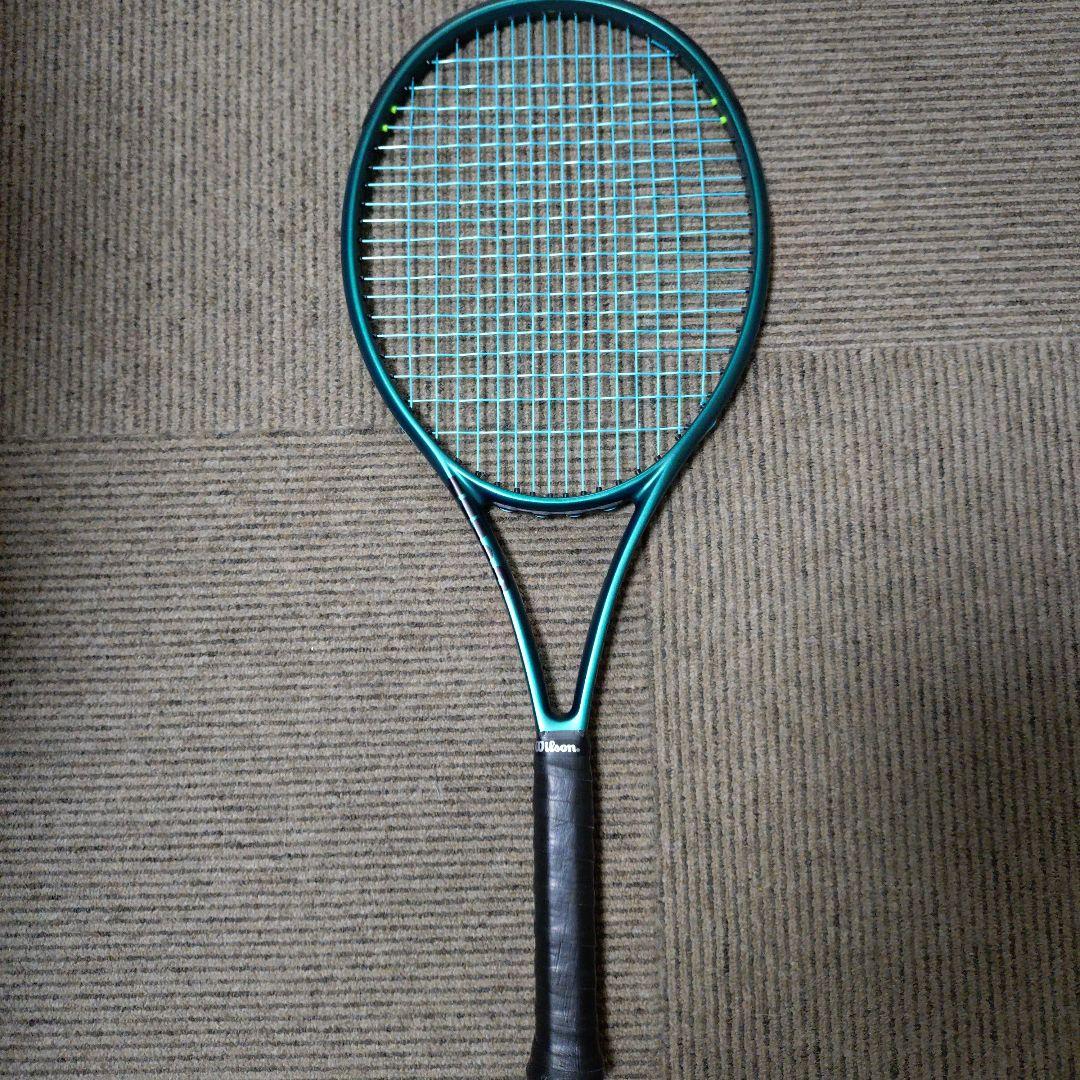 ウィルソン　ブレード100 ソリンコ MACH 10 YONEXグリップテープ