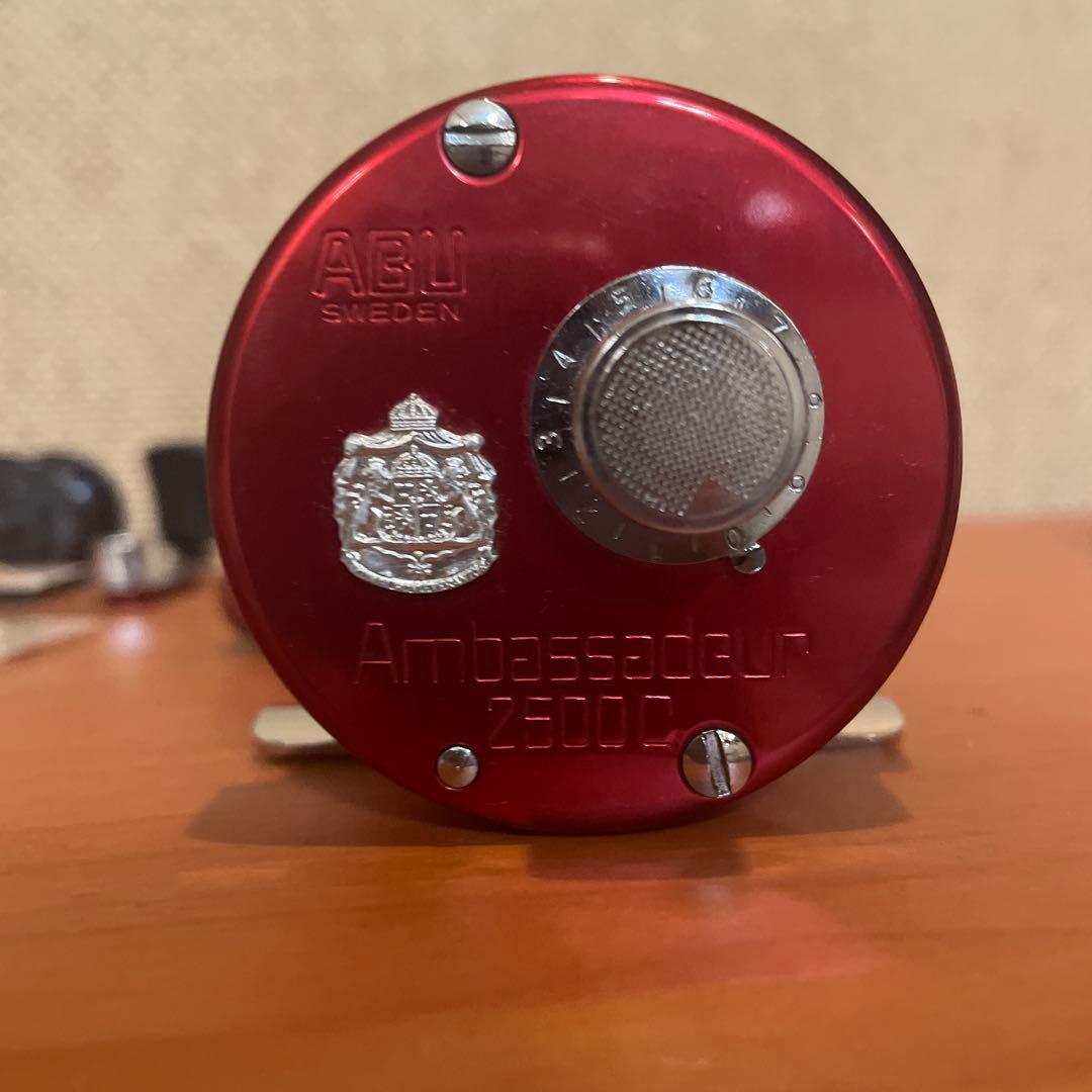 ABU Ambassadeur 2500cベイトリール
