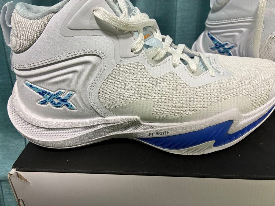 シューズ(男性用) asics nova surge3