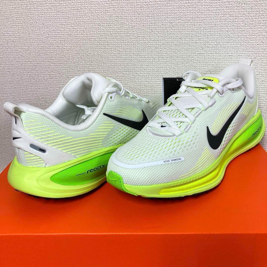 NIKE ナイキ　ズーム ボメロ18 GS 25.0cm ランニングシューズ