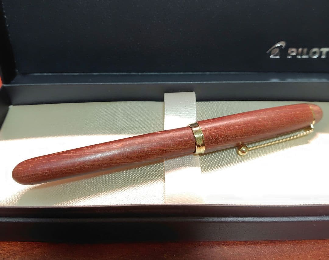 パイロット 万年筆 カスタム カエデ F（細字）