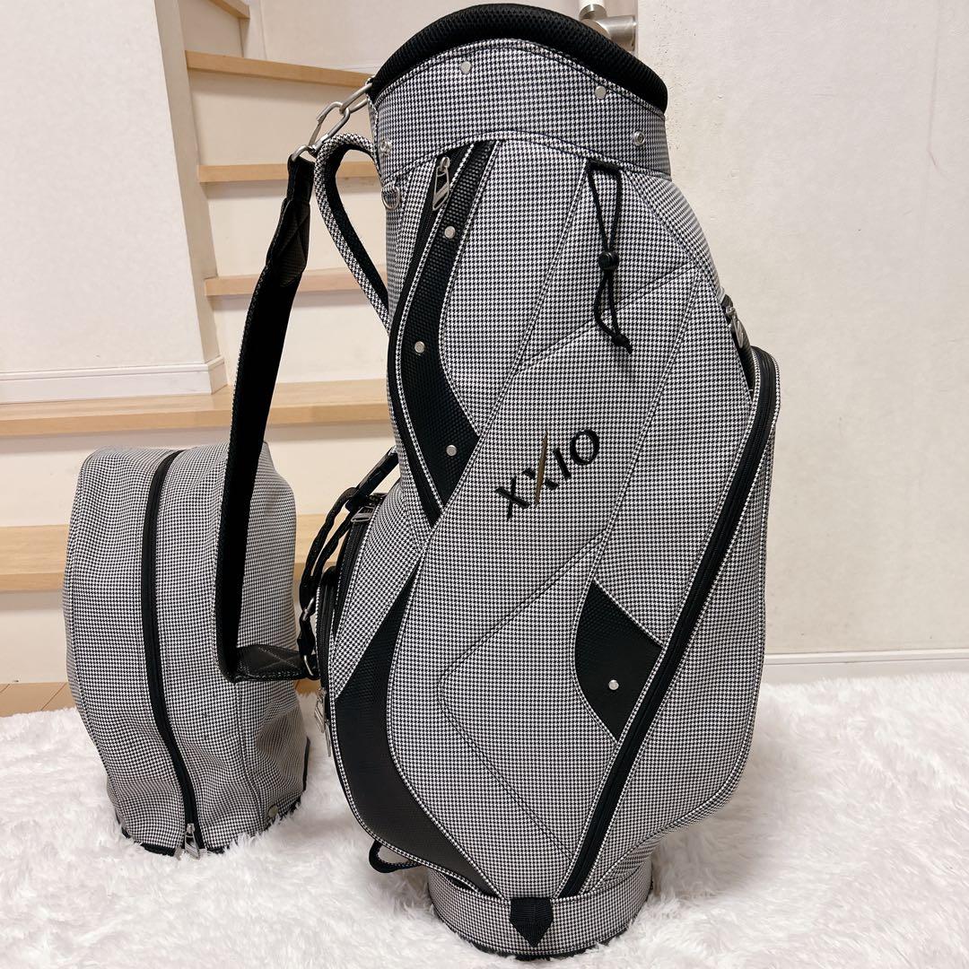 XXIOゼクシオ メンズ 大型キャディバッグ 千鳥格子柄 トラベルカバー付属