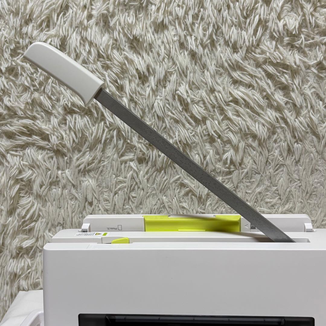 PLUS プラス コンパクト裁断機 PK-213 自動裁断機セット ホワイト