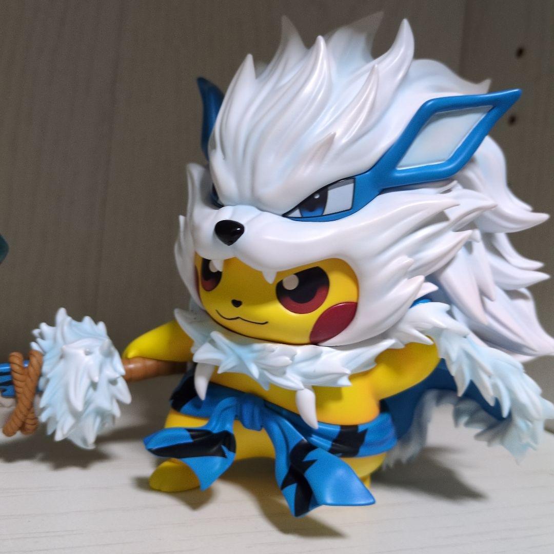 ポケモンフィギュア　限定商品　ピカチュウ　コスプレ