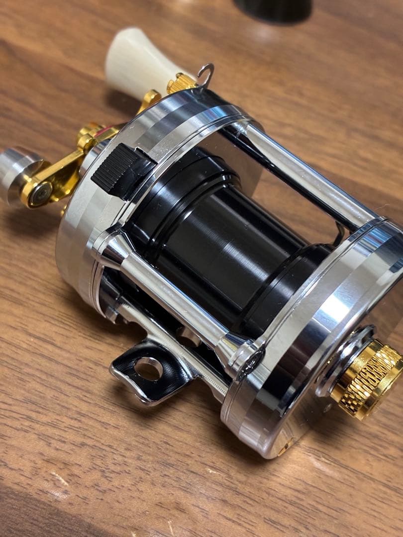 Avail アベイル2501C IAR 超美品アブ アンバサダー【販売手数料分】