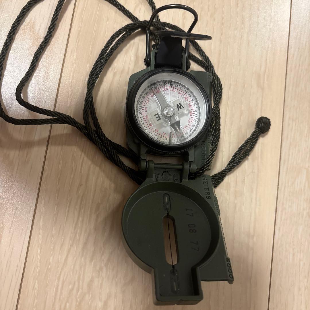 Cammenga Model 3H 軍用コンパス