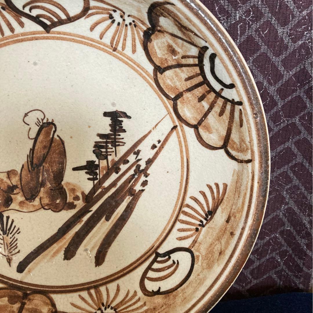 古絵瀬戸　宝寿御坊様紋平皿