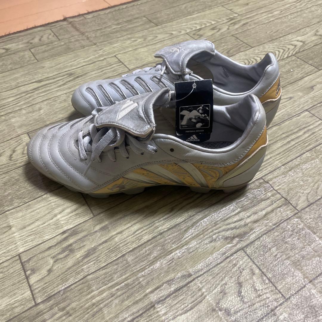 【値下げ】adidas サッカースパイク　プレデターTRXHG