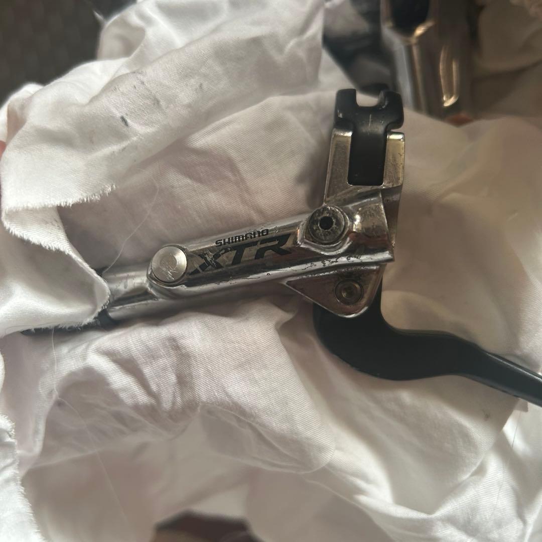 シマノ XTR ブレーキレバー＆ブレーキキャリパーセット BR-M985