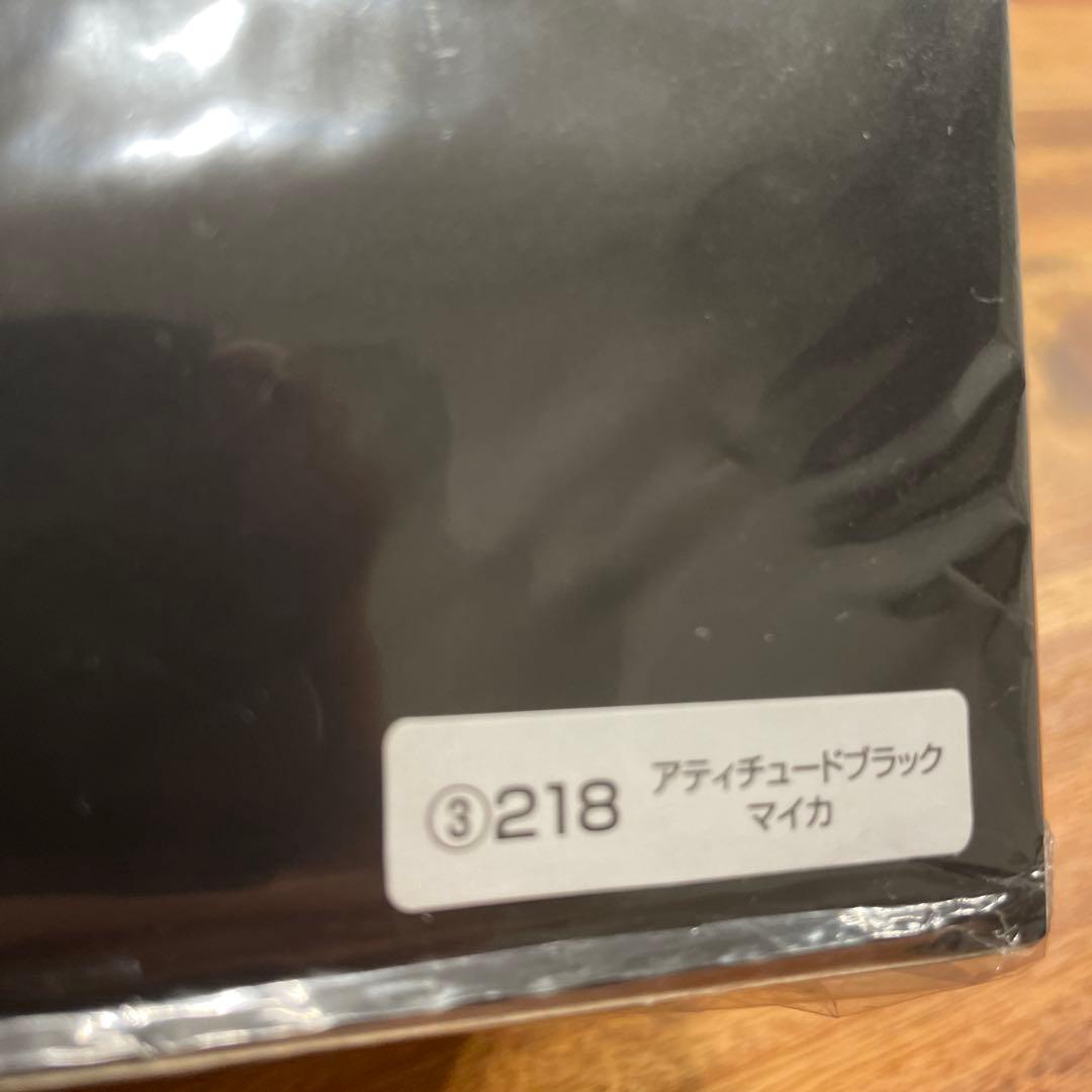 新型　トヨタ bZ4X ミニカー 1/30 カラーサンプル