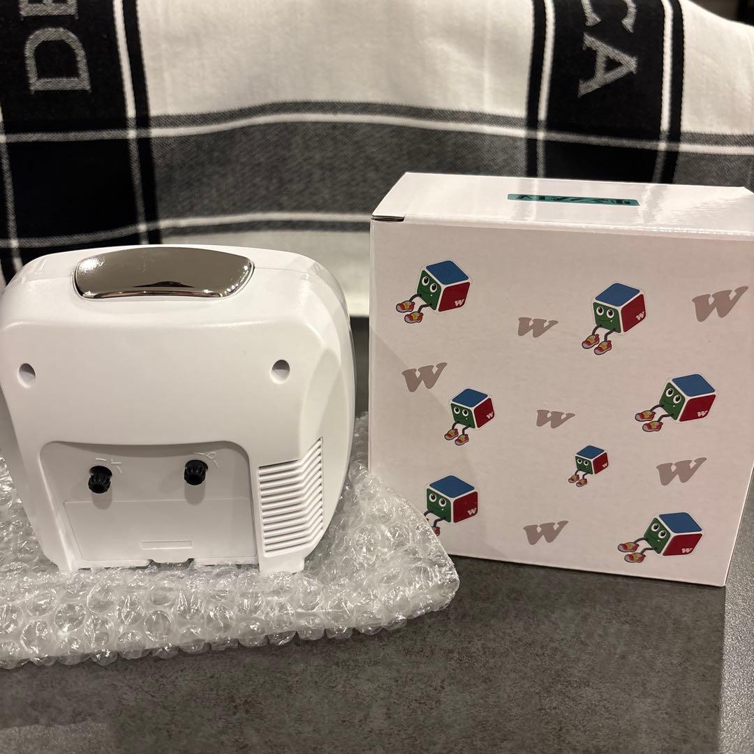 w-inds. ボイス入り目覚まし時計 ゆるんずTV