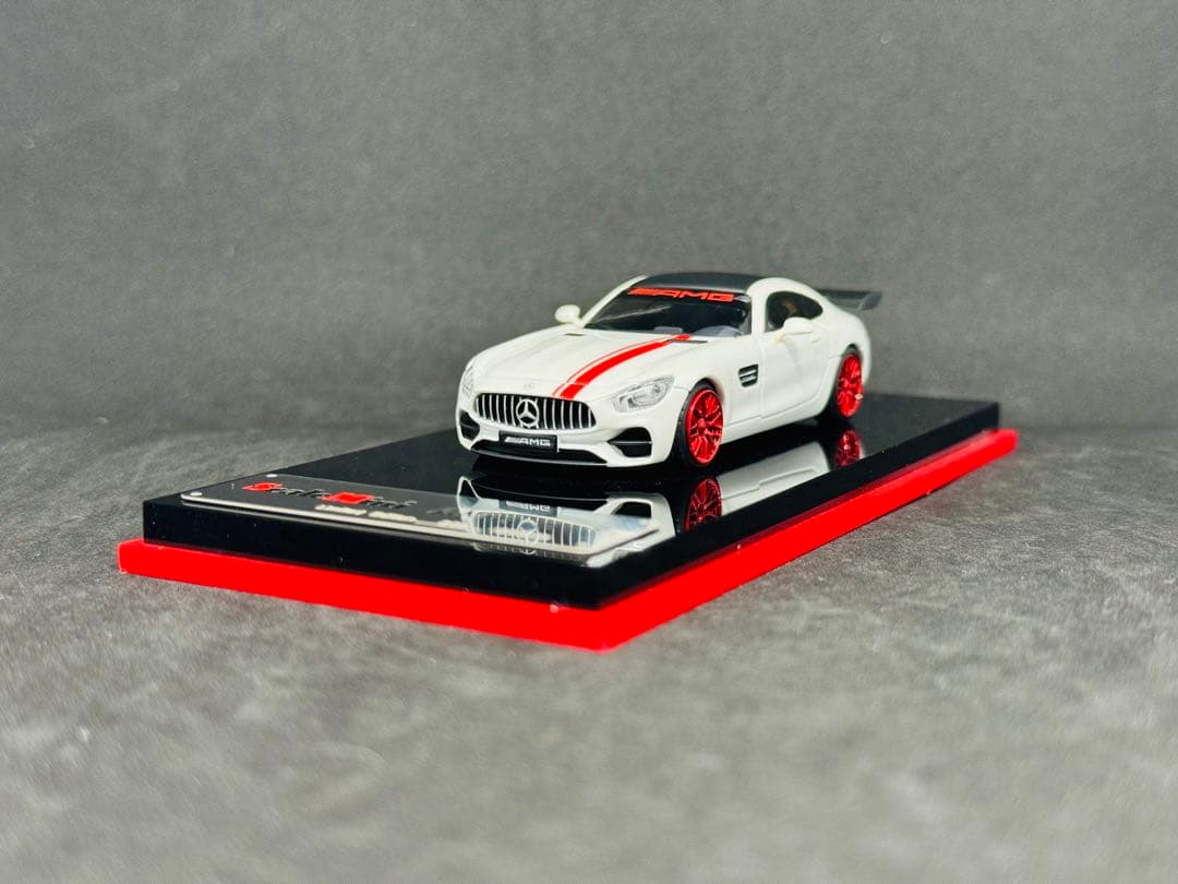 scale mini LBWK ベンツ　AMG GTS ホワイト 1/64