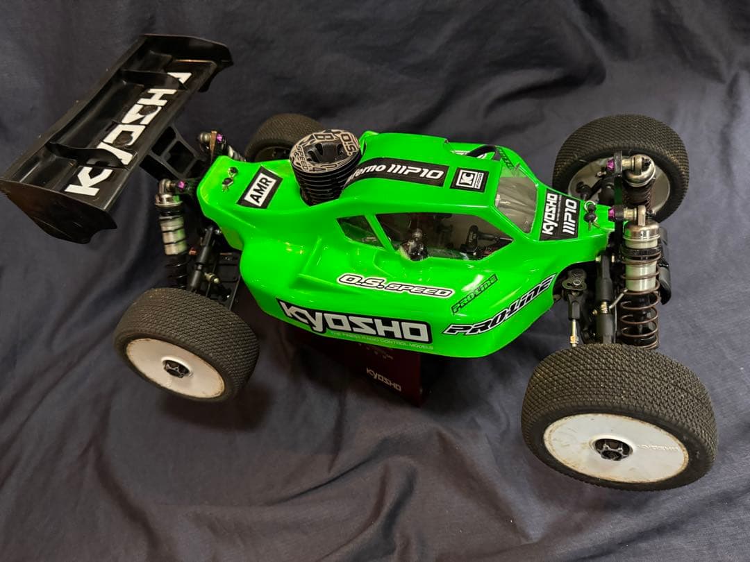 Kyosho inferno MP10 tki3 RC 1/8エンジンバギー