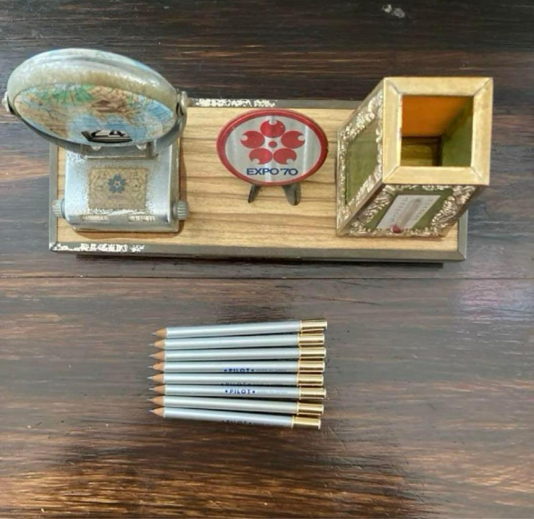 大阪万博 EXPO’70 カレンダー メタルグローブページカレンダー　証紙つき