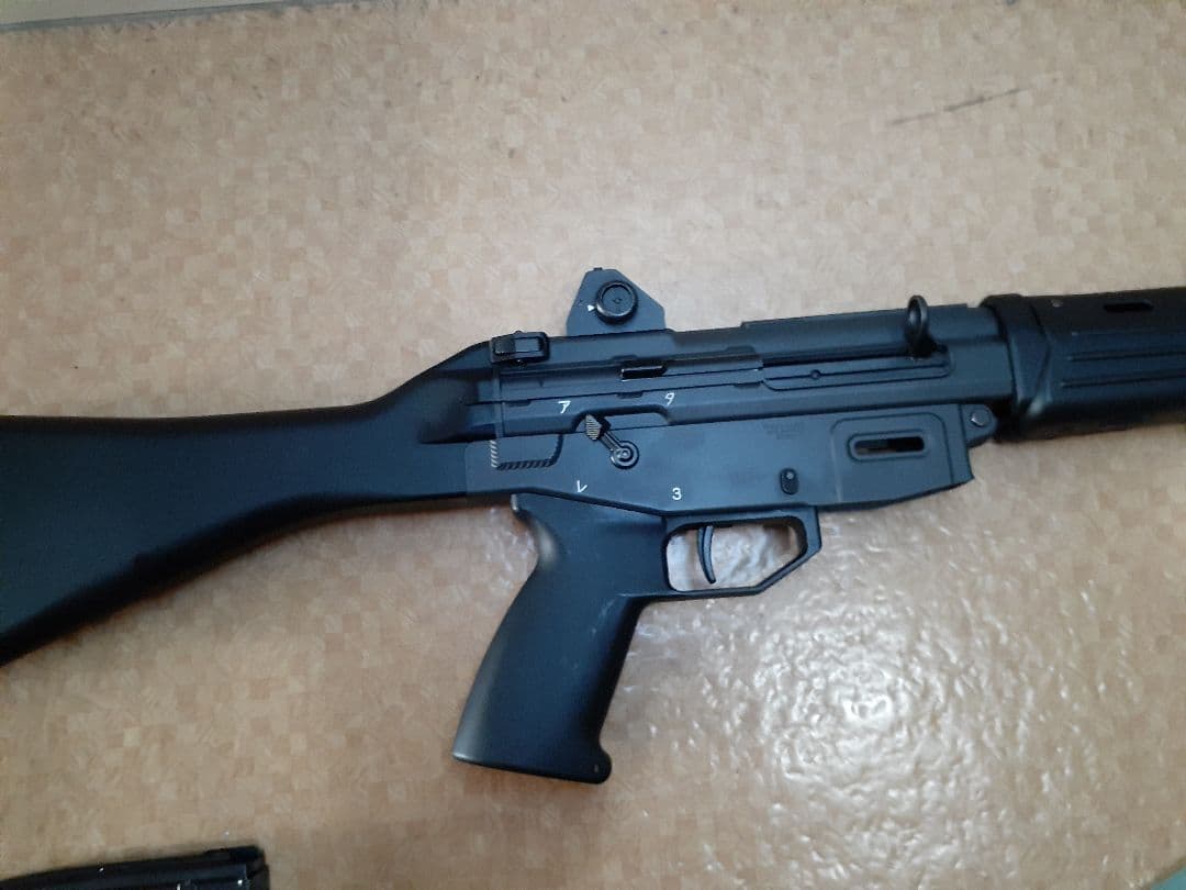 89式5.56mm小銃　弾倉３本付　ガスブローバック