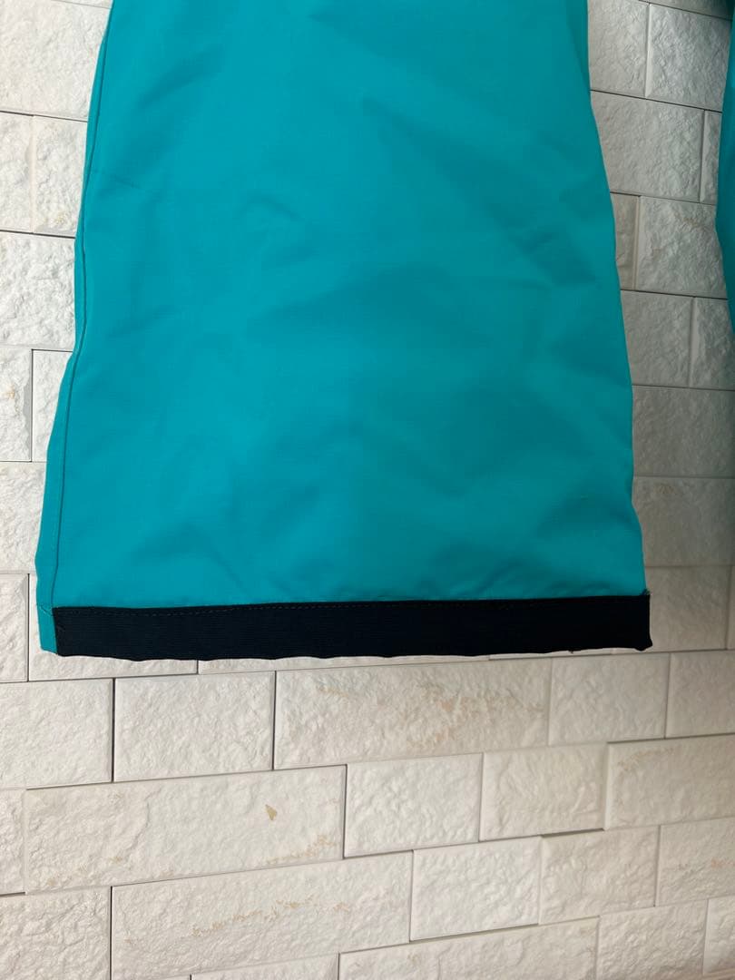 バートン　スノボーウエア上下セットM 140㎝