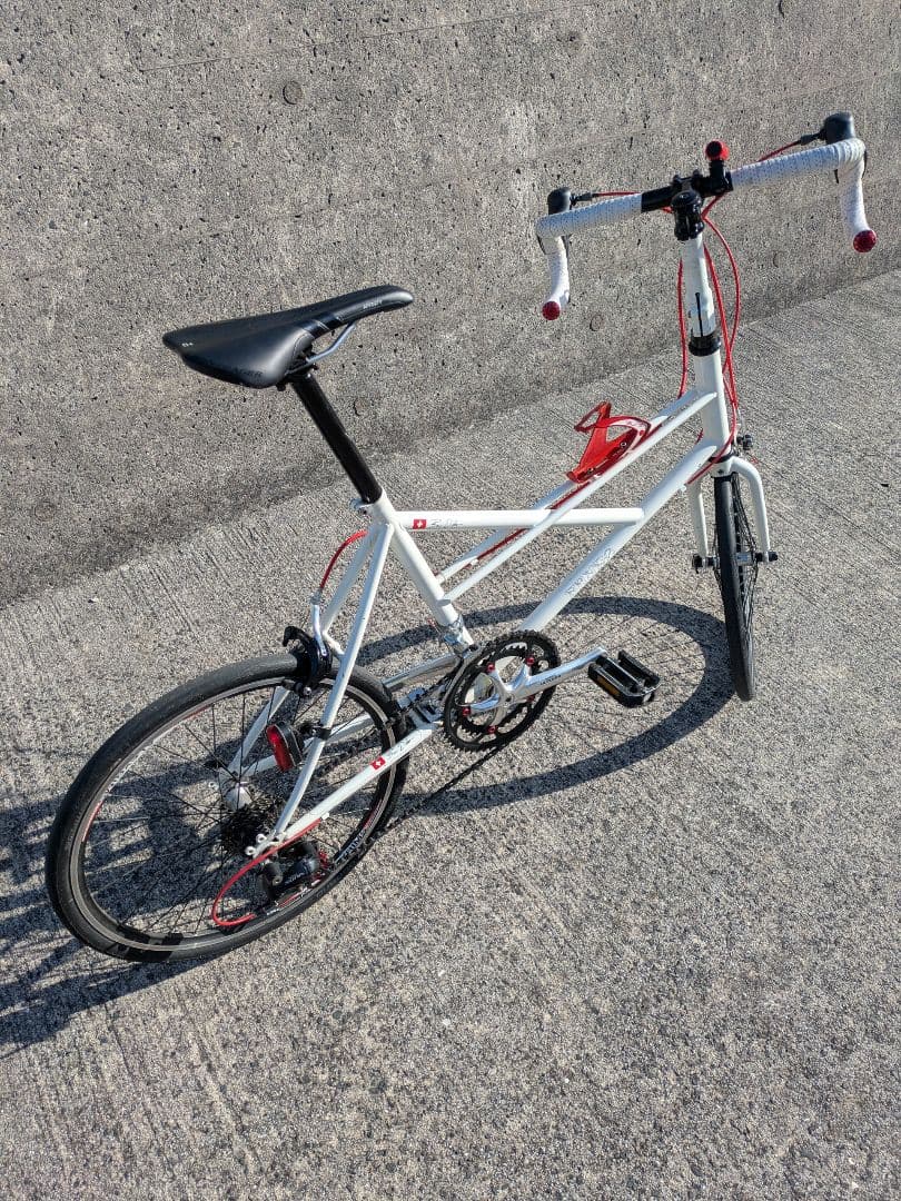 ブルーノ ミニベロ 20インチ ホワイト/レッド