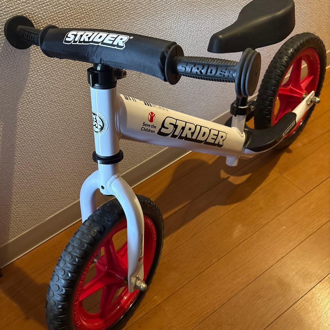 ストライダー 12インチ 限定モデル