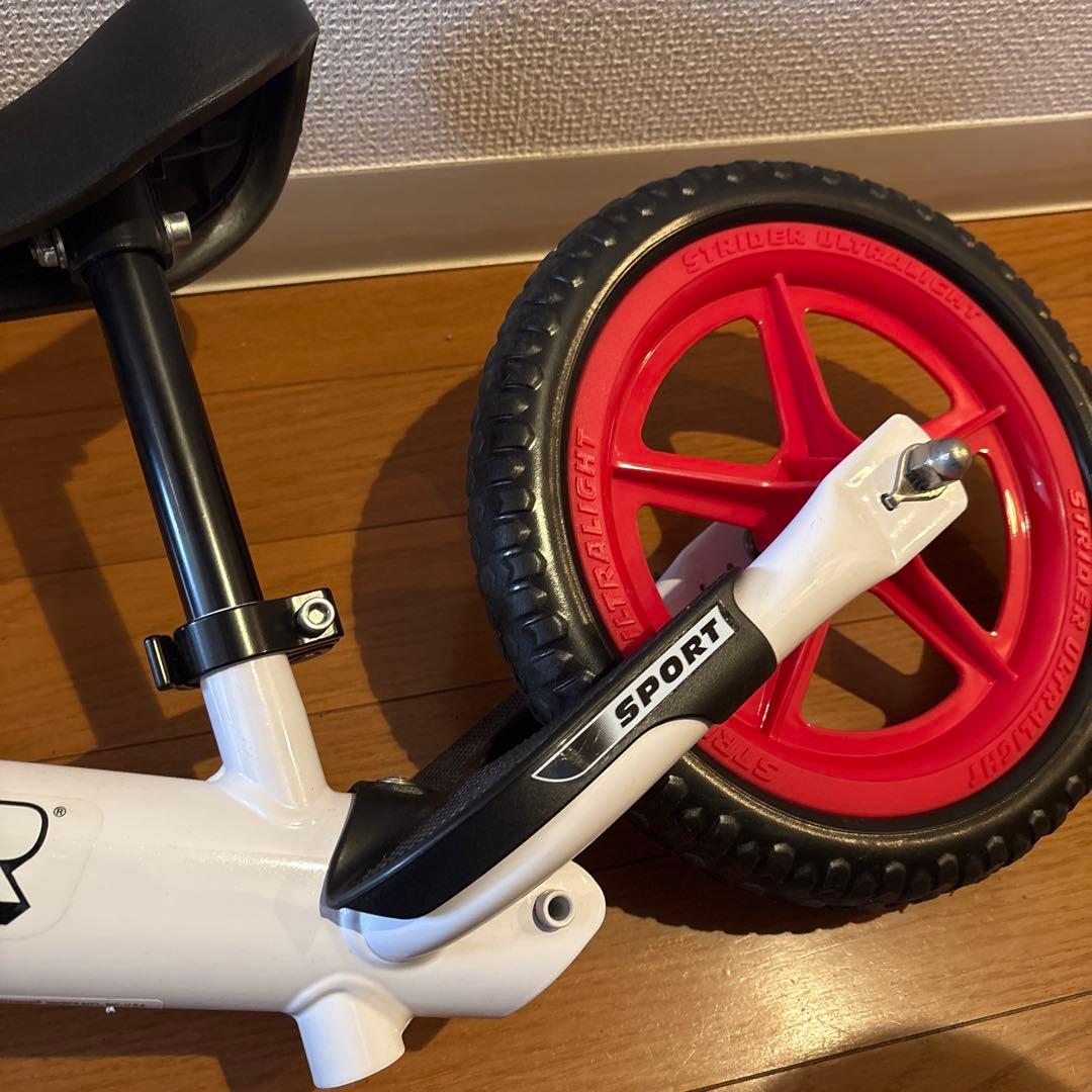 ストライダー 12インチ 限定モデル