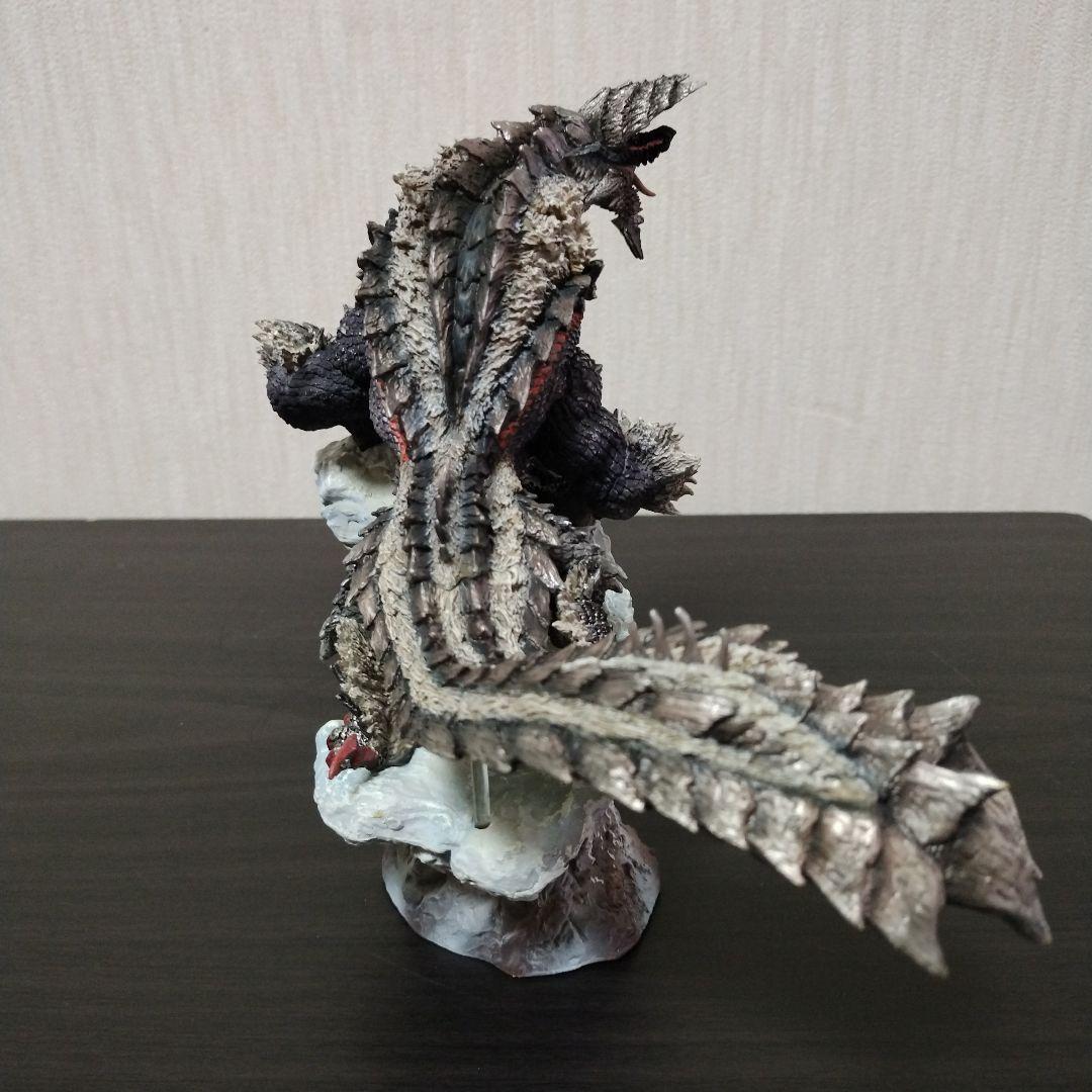 クリエイターズモデル　ジンオウガ　雷狼竜(初版)　獄狼竜　２体セット　開封済