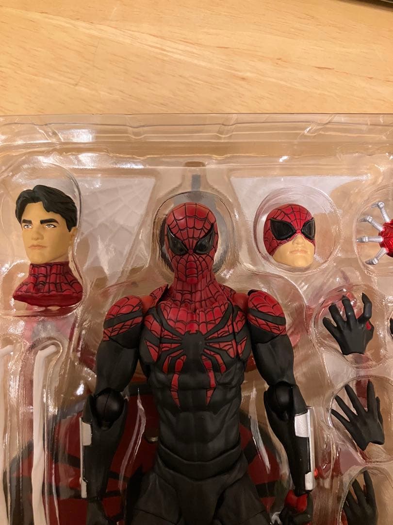 正規　スーペリア　スパイダーマン　リボルテック　アメイジングヤマグチ風