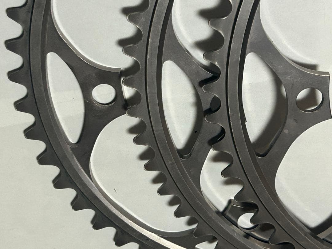 【ピスト】デュラエース 薄歯52.53.54T IZUMI Vチェン付き