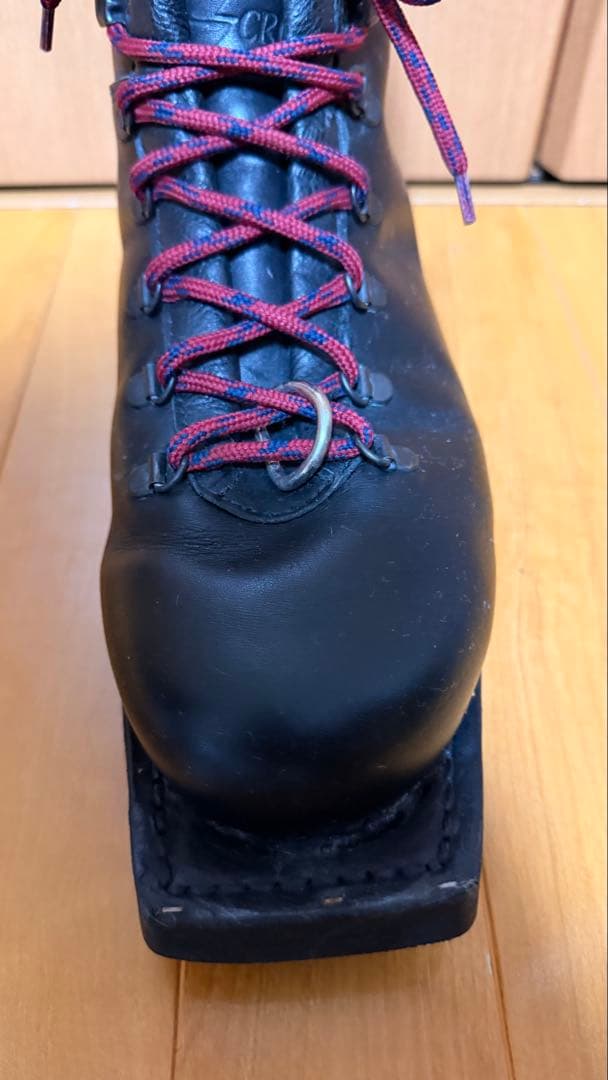 テレマークブーツ　革靴　クリスピー　28cmくらい