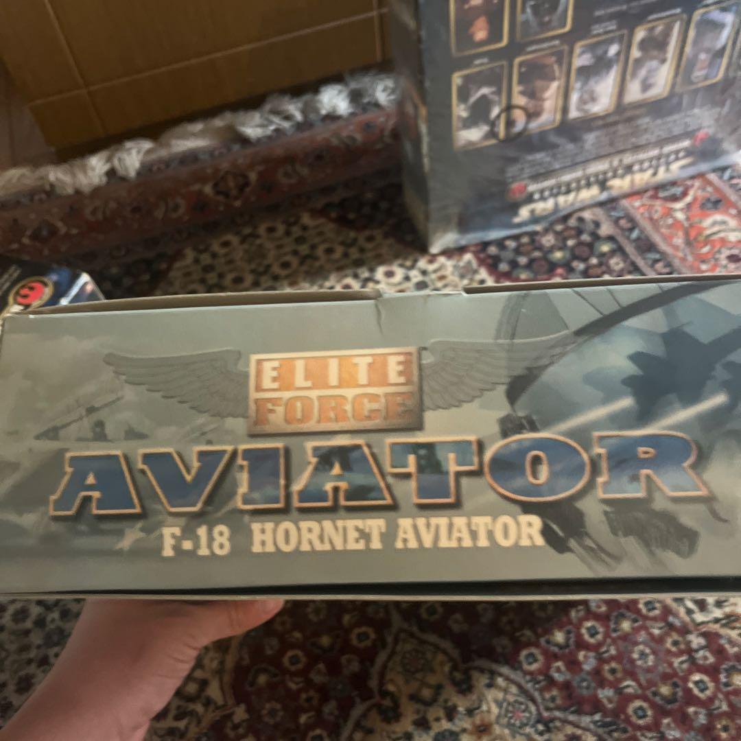 2001年　エリートフォース　US NAVY PILOT フィギュア