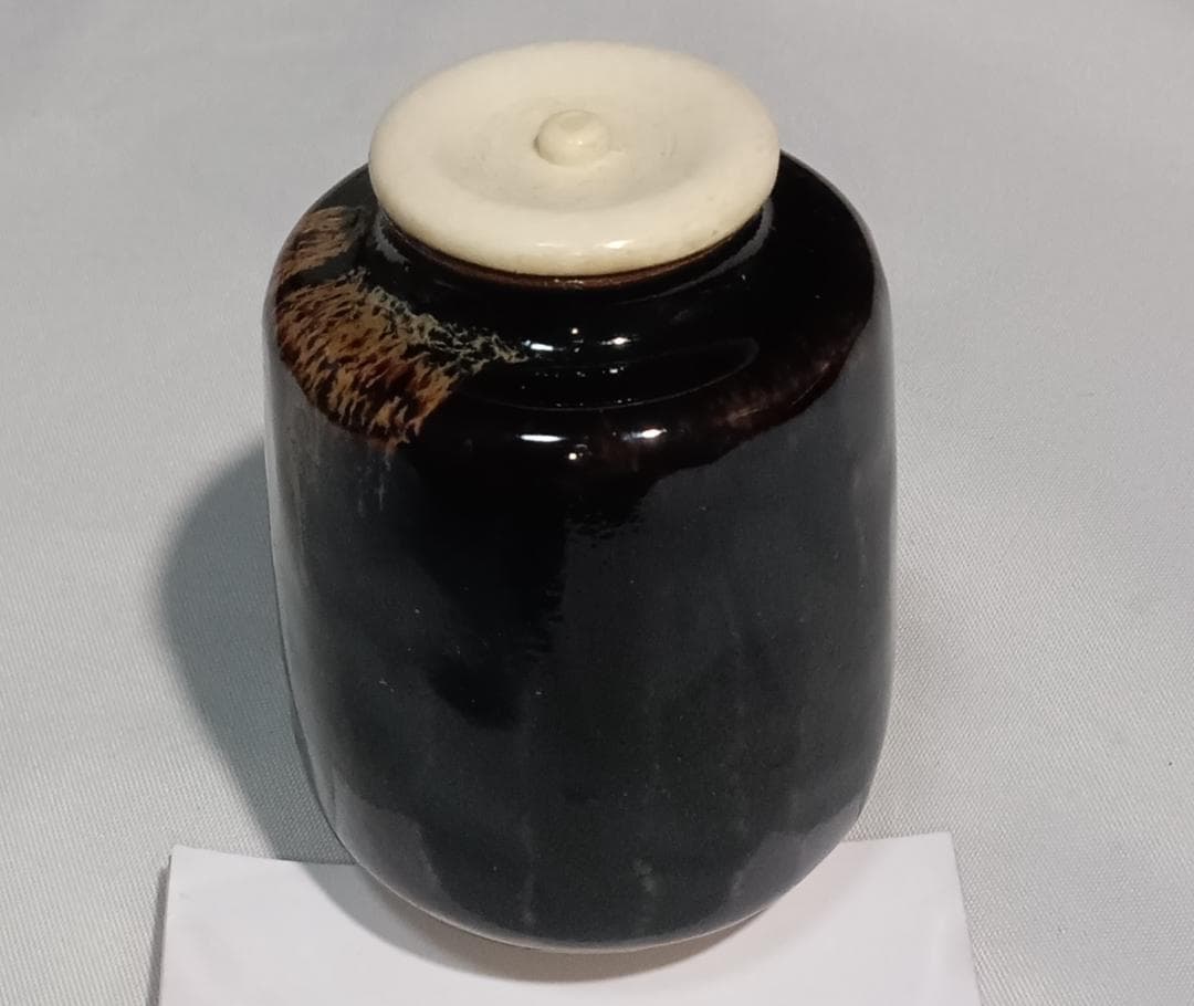 茶道具　京都嵯峨　嵯峨焼　橋本永豊作　肩衝茶入　紅牙瑞錦仕覆付　美品！！