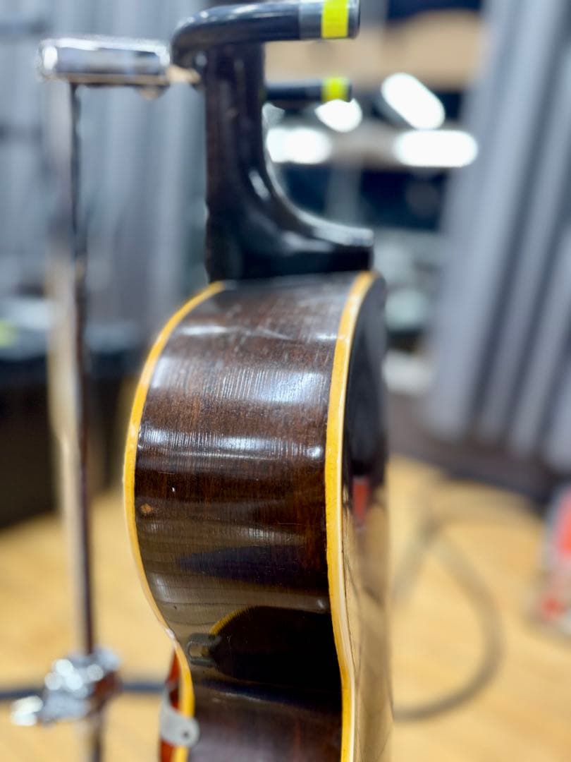 貴重！40年前後製造　Gibson L50 スクリプトロゴ　16inchボディ