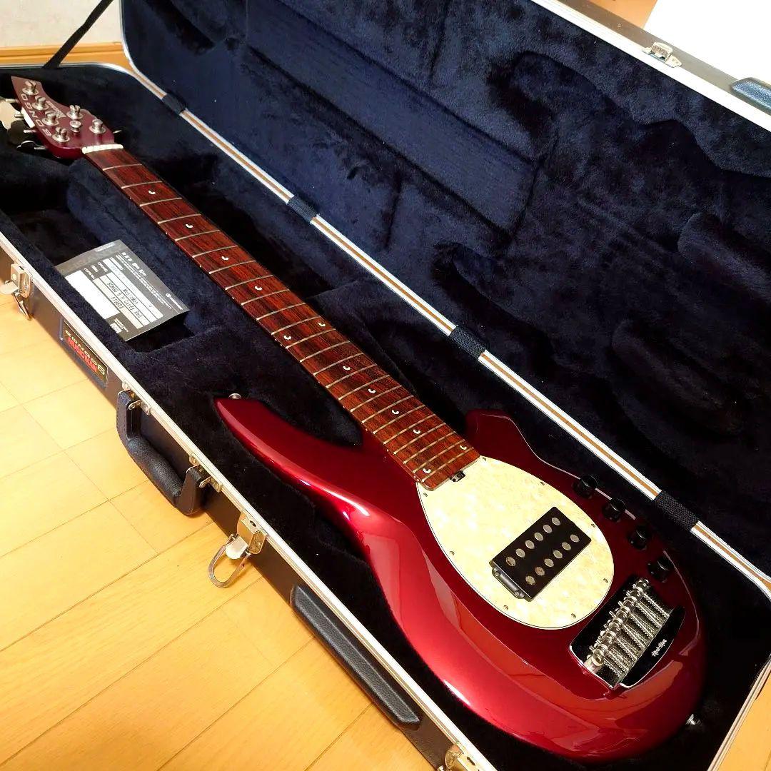 ベース Musicman bongo 6 H candy red