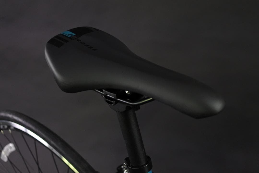 新品TOTEMロードバイク！軽量アルミフレーム！シマノデュアルコントロールレバー