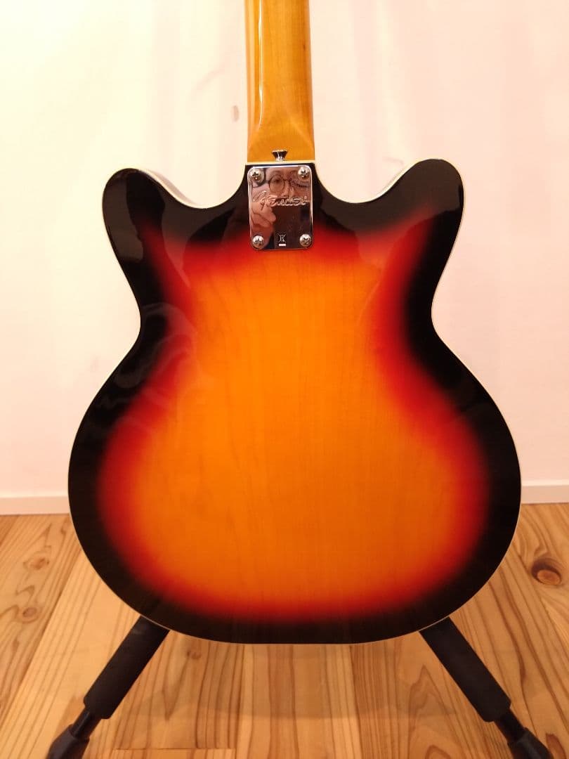 ベース Fender Modern Player Coronado Bass II